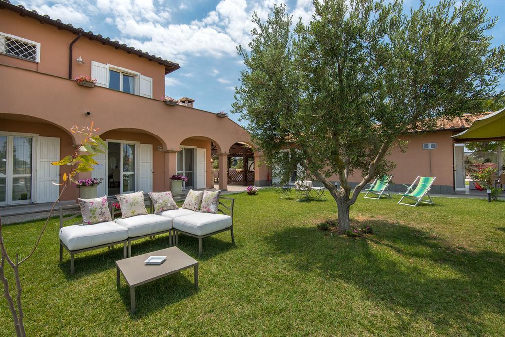 Agriturismo Pian Di Spille - Golf Villa Tarquinia Luaran gambar