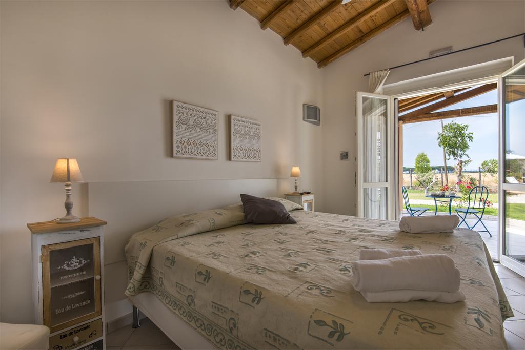 Agriturismo Pian Di Spille - Golf Villa Tarquinia Luaran gambar